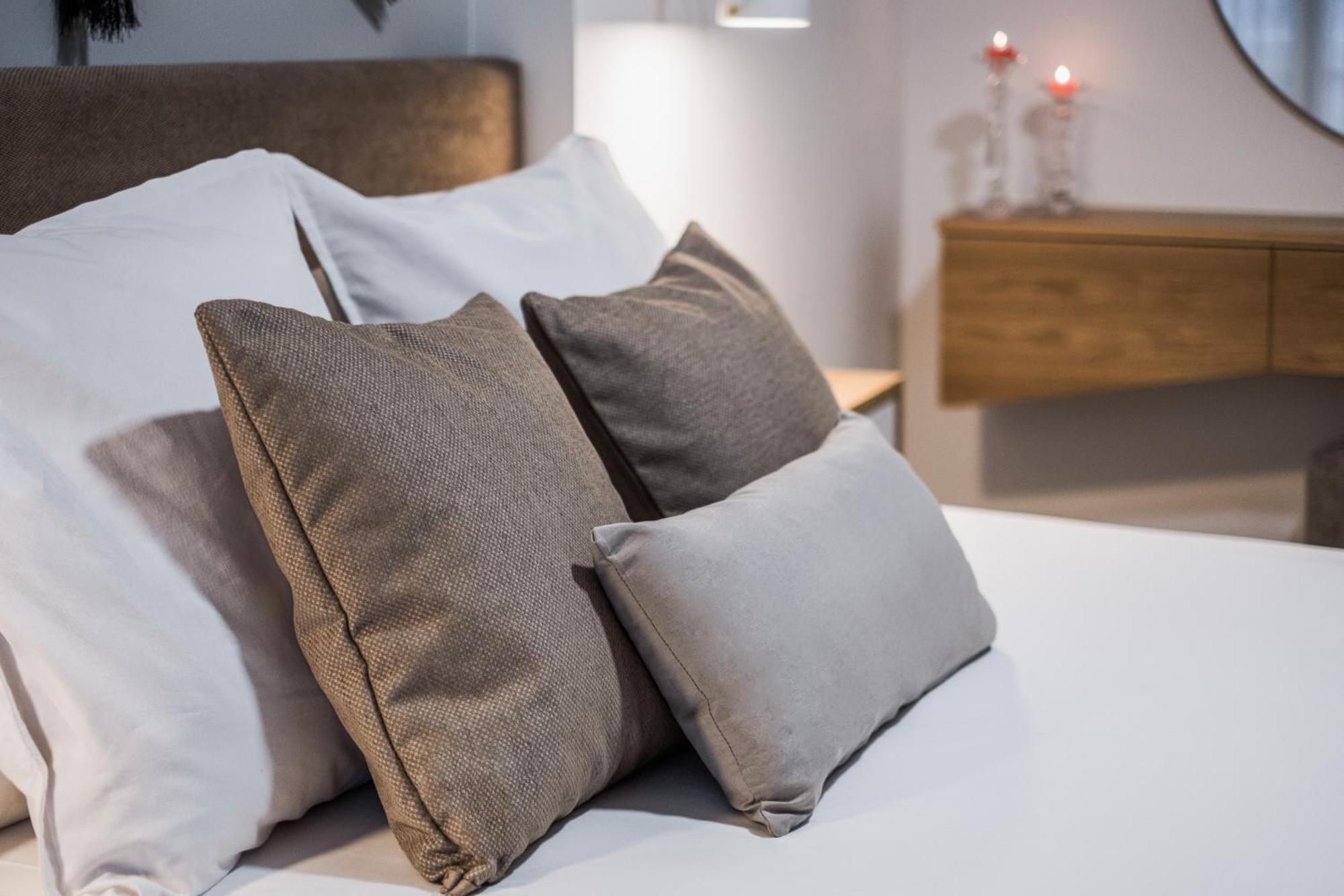 Singer Suites Kalamata - Luxury Suites المظهر الخارجي الصورة